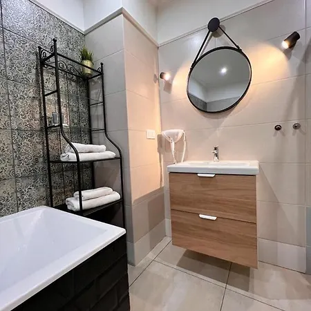 Szafirowy Dwór Hotel&restauracja * Gliwice