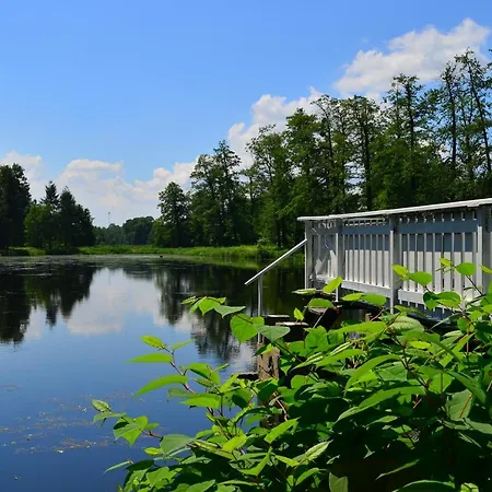 Отель Szafirowy Dwor & Restauracja *