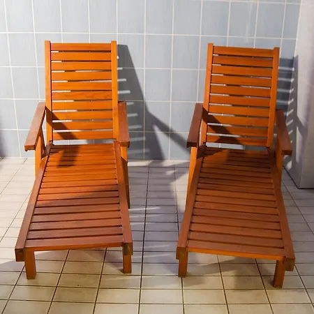 Отель Szafirowy Dwor & Restauracja *