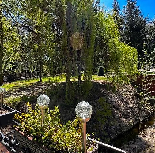 Szafirowy Dwor & Restauracja Gliwice