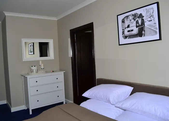 Hotel Szafirowy Dwor & Restauracja Gliwice