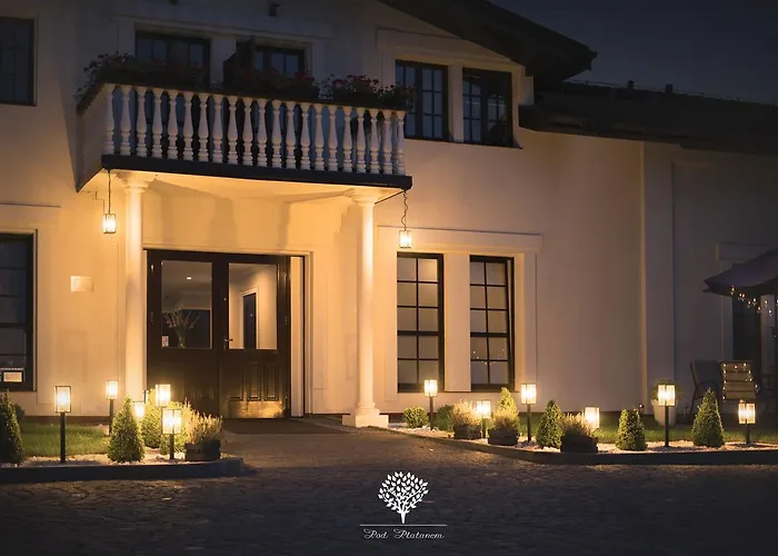 Hotel Szafirowy Dwor & Restauracja