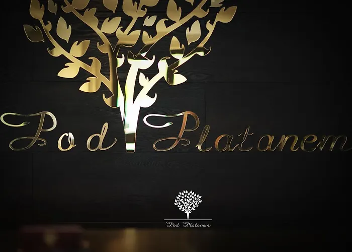 Hotel Szafirowy Dwor & Restauracja Gliwice